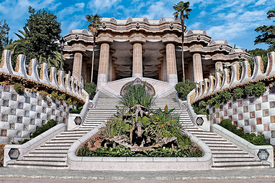 Park Guell A Magical Place Created By Gaudi Dosde