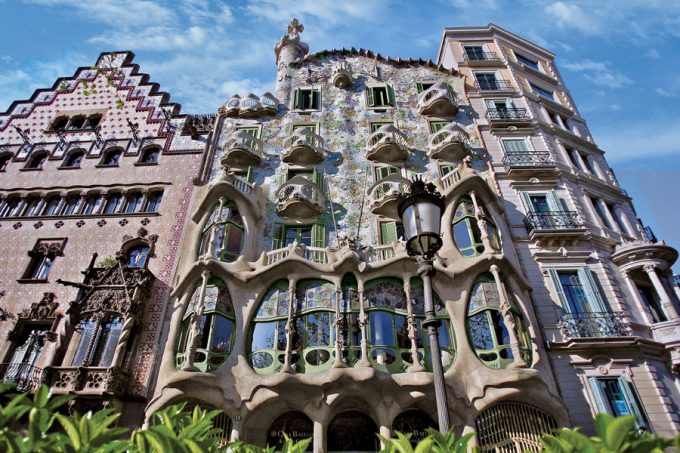 Facade of Casa Batlló, by Antoni Gaudí, Barcelona