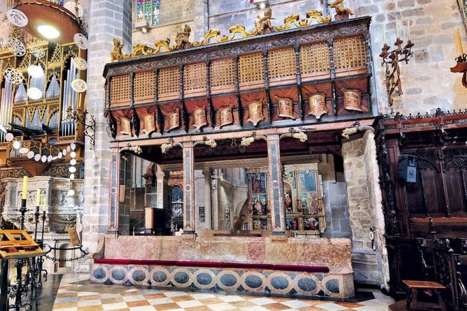 Tribunas de los cantores, en la Catedral de Mallorca