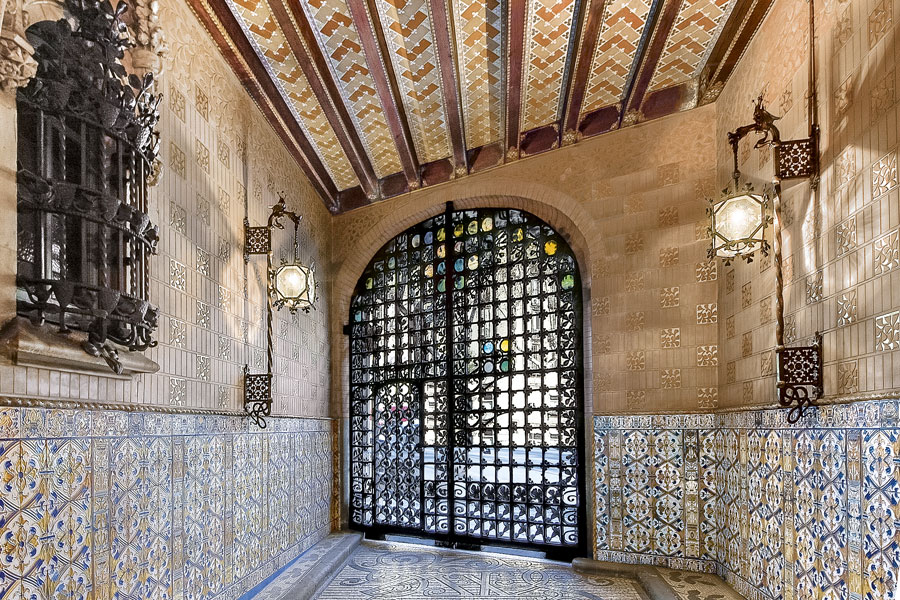 Intérieur du Palais du Barón de Quadras, à Barcelone