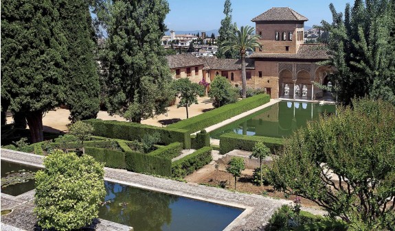 Jardines El Partal Palacio Del Portico Alhambra De Granada Libro Dosde Publishing