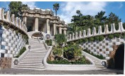 Escalera de entrada a Park Güell, de Antoni Gaudí