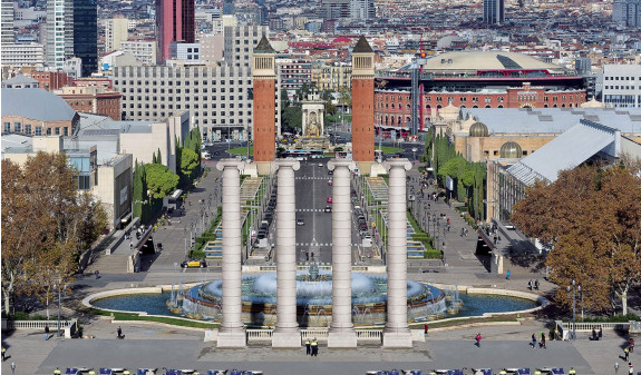 Mnac Plaza España Barcelona Dosde Publishing
