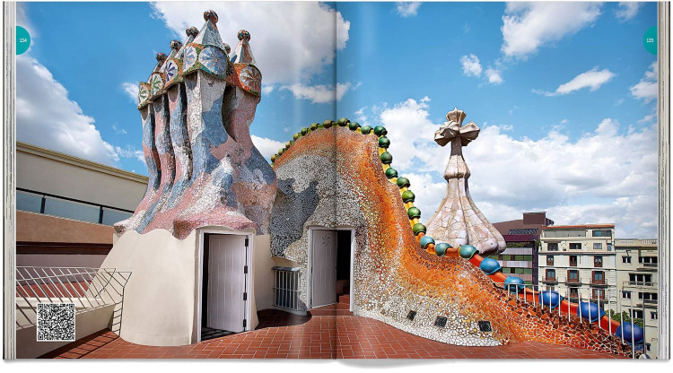 Casa Batllo Gaudi English Book Dosde Publishing