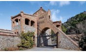 Bodegas Güell, un conjunto arquitectónico situado en Garraf