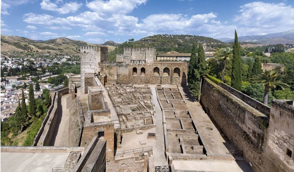 Fortaleza Alhambra De Granada Libro Dosde Publishing